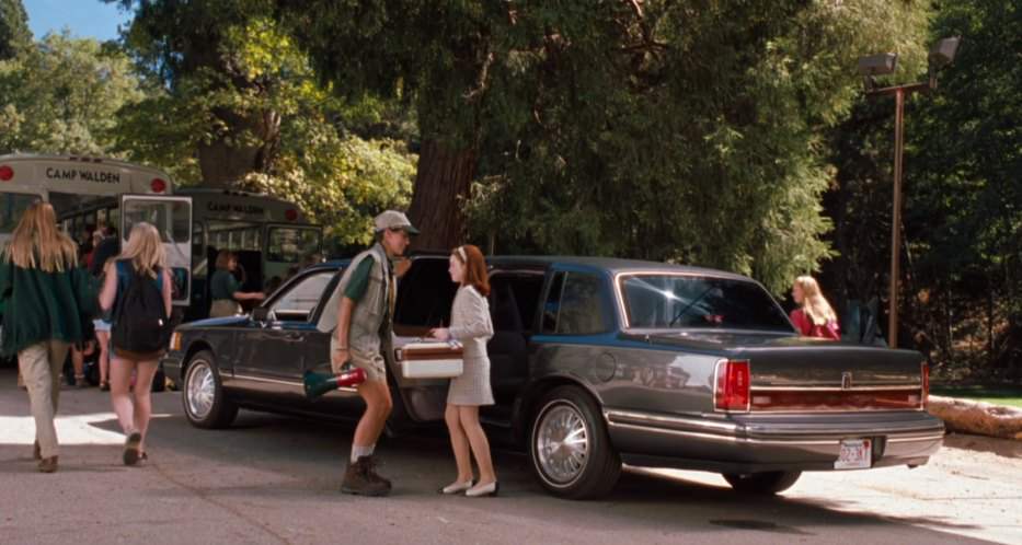 Lincoln Town Car Stretched Limousine