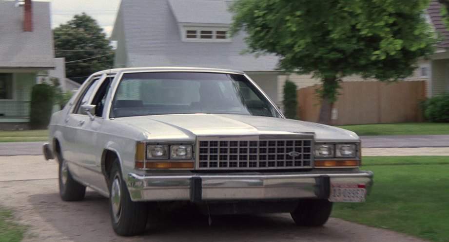 Ford LTD Crown Victoria