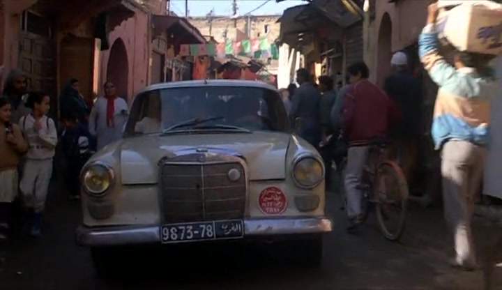 Mercedes-Benz 200