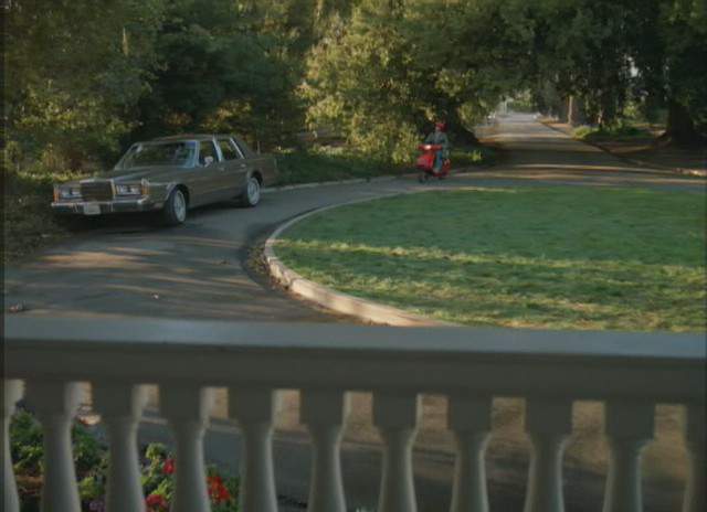 Lincoln Town Car