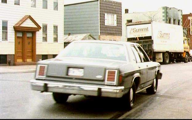 Ford LTD Crown Victoria