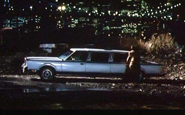 Lincoln Town Car Stretched Limousine