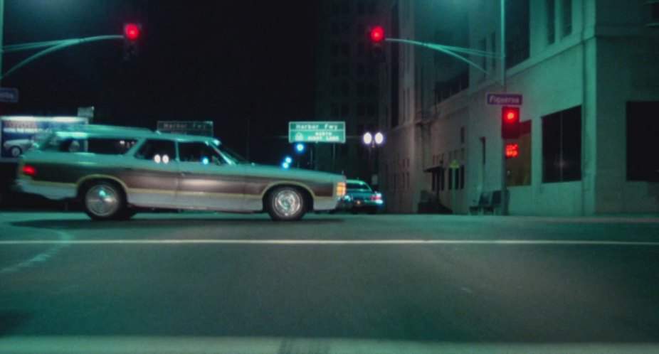 Ford LTD Country Squire