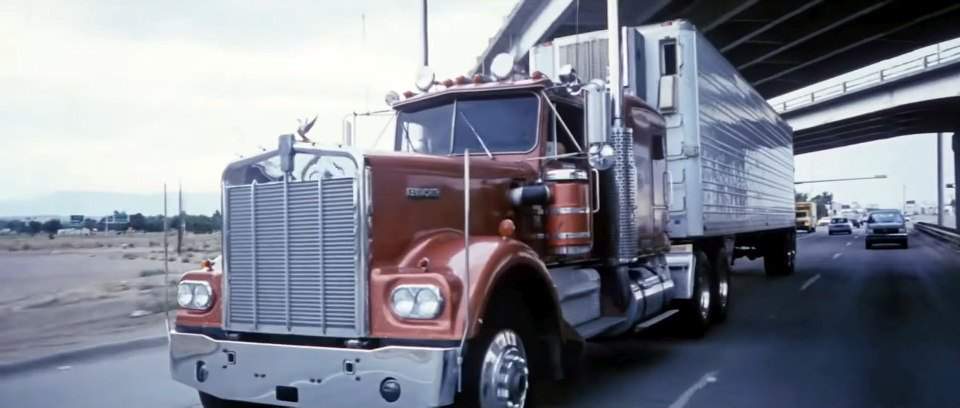 Kenworth W-900 A
