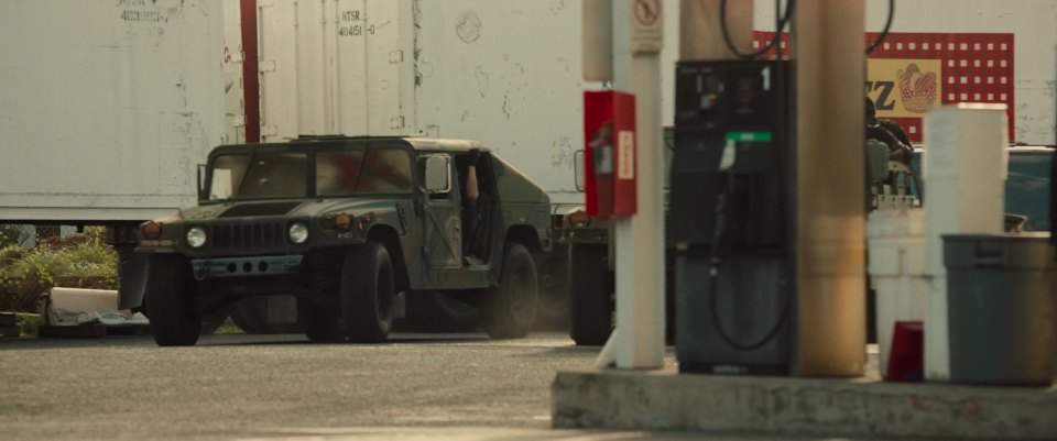 AM General HMMWV M1025