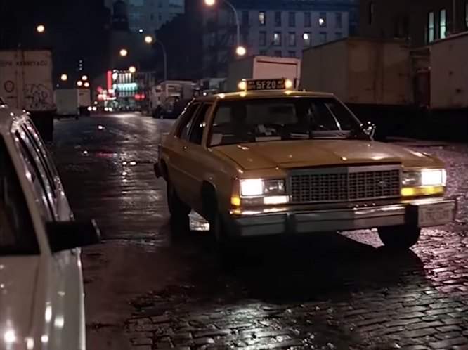Ford LTD Crown Victoria
