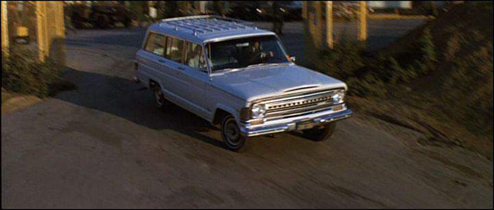 Jeep Wagoneer