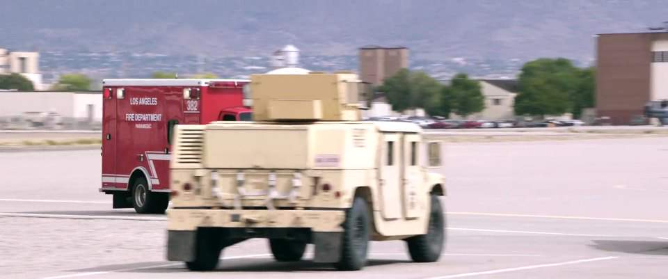 AM General HMMWV M1116