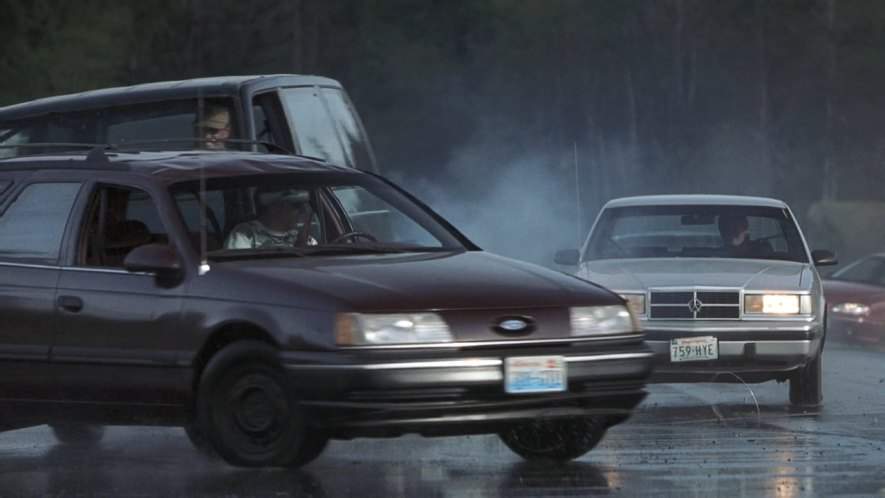 Ford Taurus