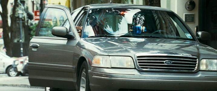 Ford Crown Victoria