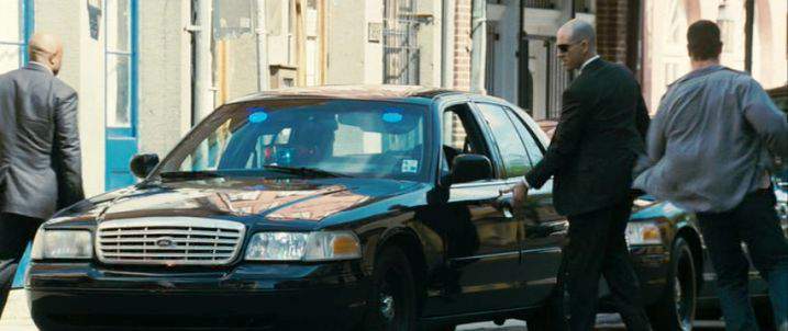 Ford Crown Victoria