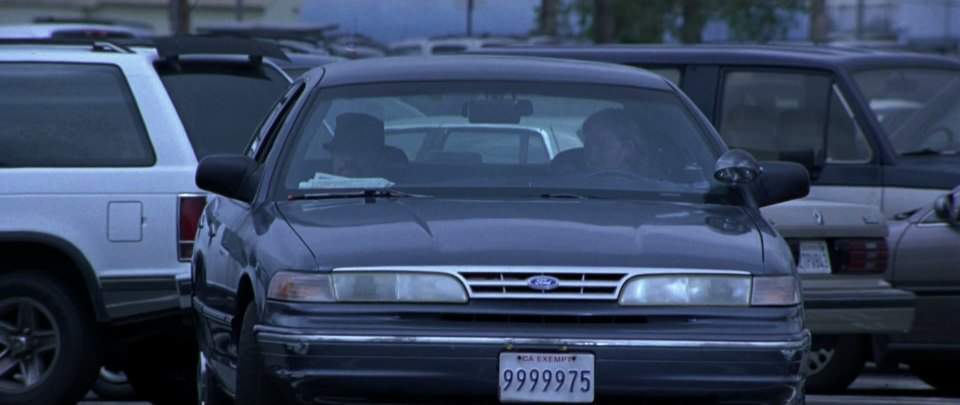 Ford Crown Victoria