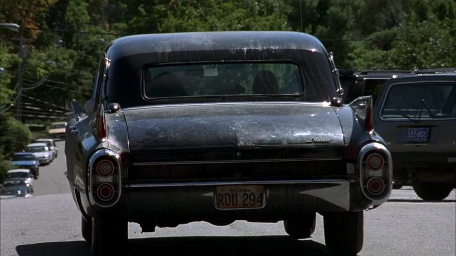 Cadillac Fleetwood 75