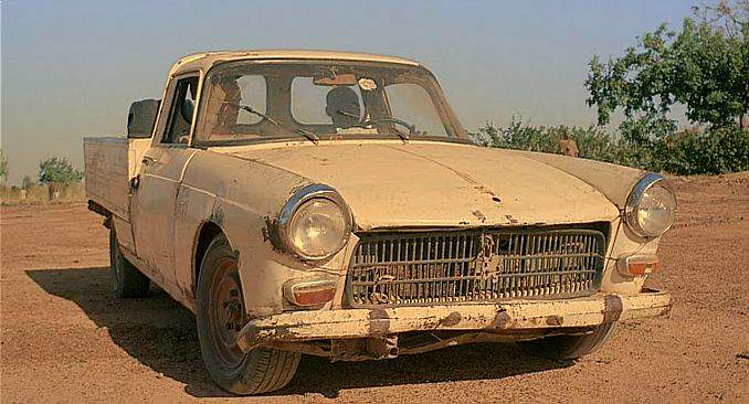 Peugeot 404 Camionnette Bâchée