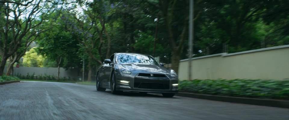 Nissan GT-R