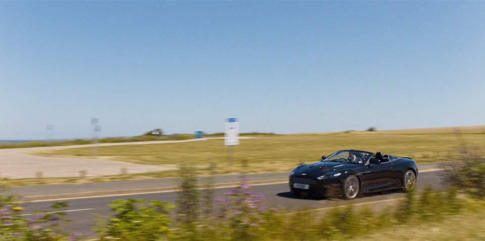 Aston Martin DBS Volante