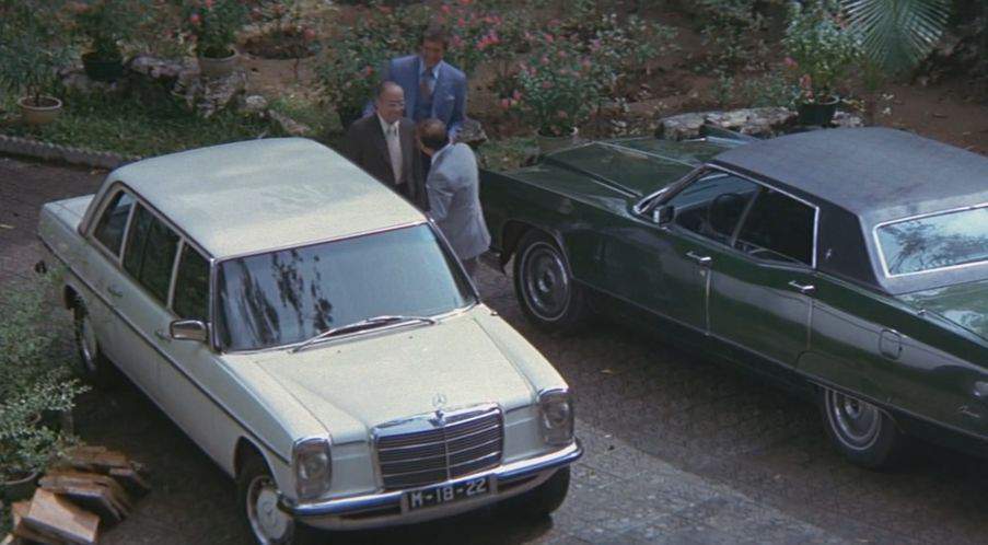 Mercedes-Benz 240 D Lang