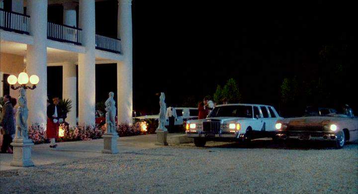 Lincoln Town Car Stretched Limousine