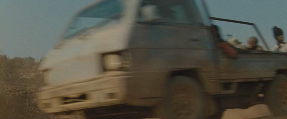 Mitsubishi L-300