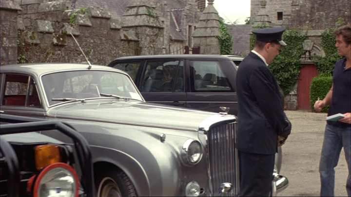 Bentley S2