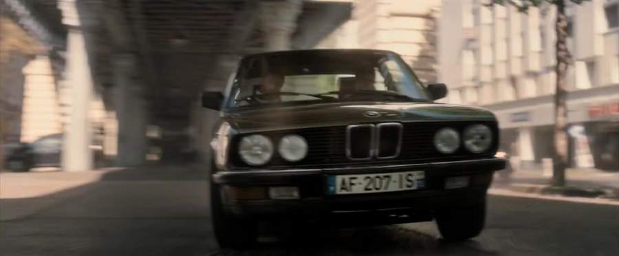 BMW 528i