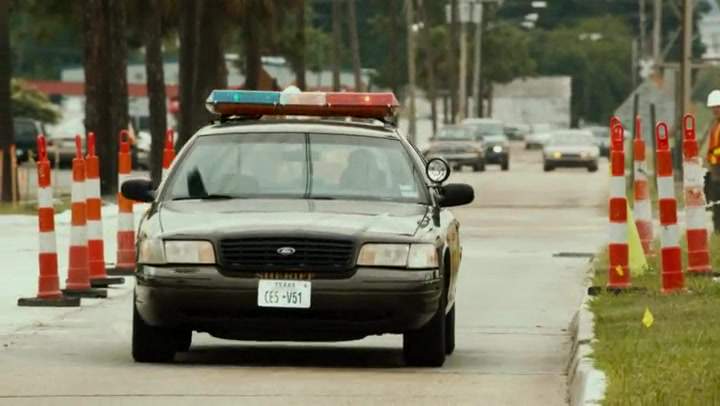 Ford Crown Victoria