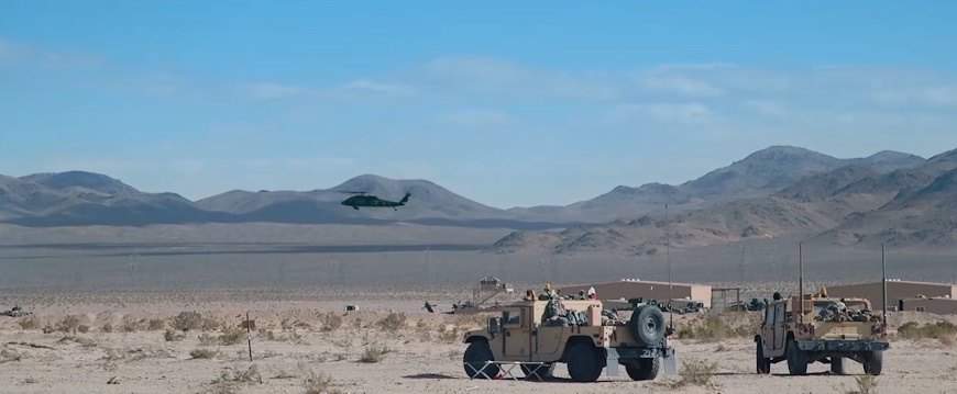 AM General HMMWV M1152