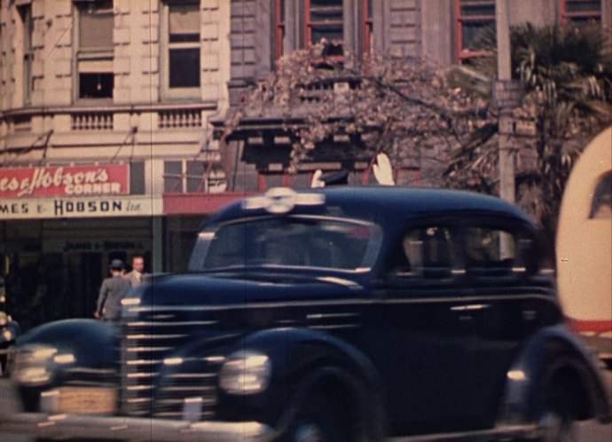Plymouth De Luxe