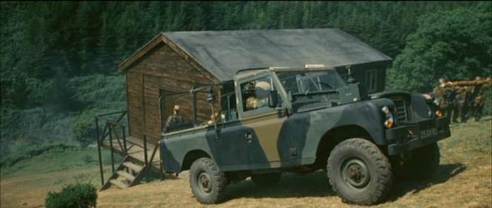 Land-Rover 109'' Series III