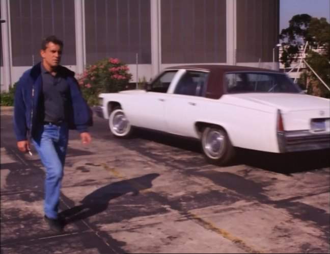 Cadillac Sedan DeVille