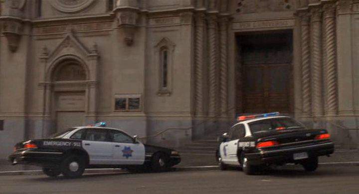 Ford Crown Victoria