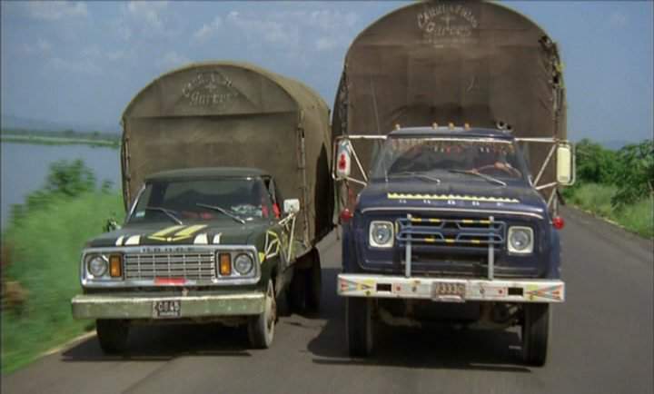 Dodge D-300