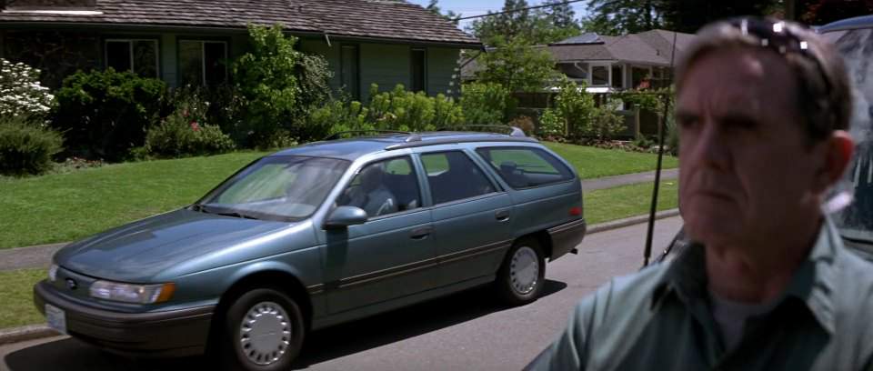 Ford Taurus