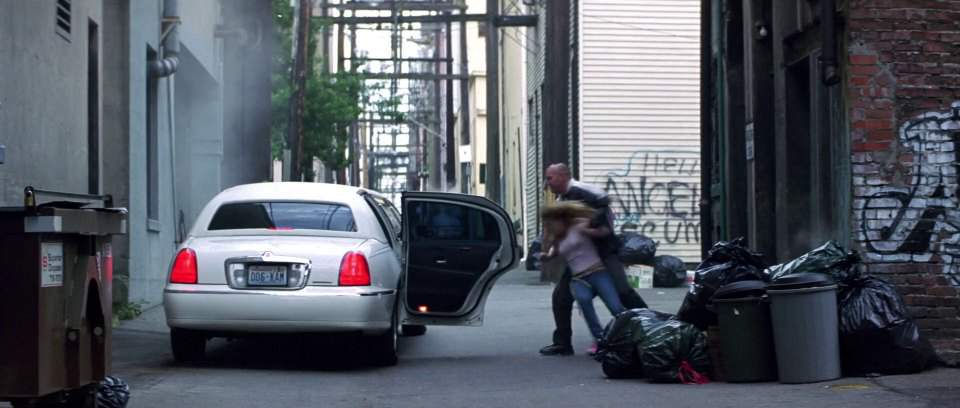 Lincoln Town Car Stretched Limousine