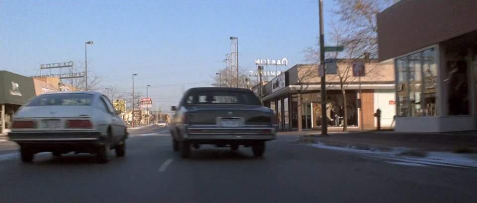 Oldsmobile Starfire