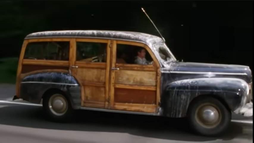 Ford Super De Luxe Station Wagon