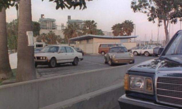 BMW 733i