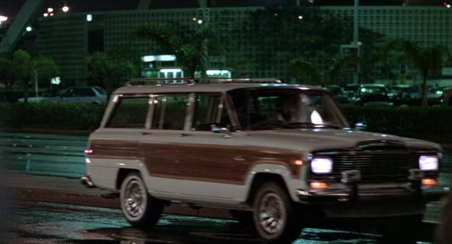 Jeep Grand Wagoneer