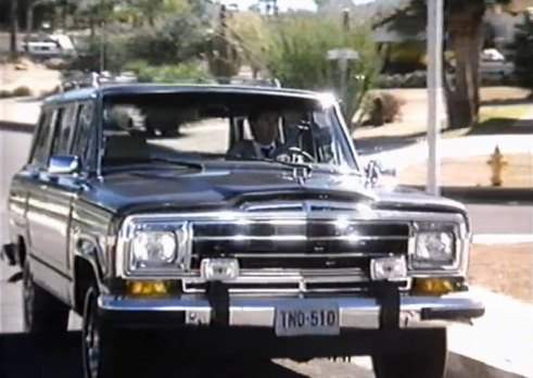 Jeep Grand Wagoneer