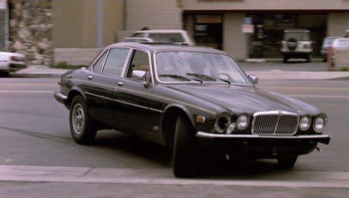 Jaguar XJ6