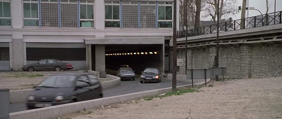 Alfa Romeo 164