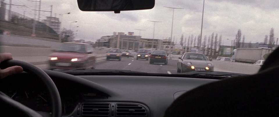 Porsche 928 S4