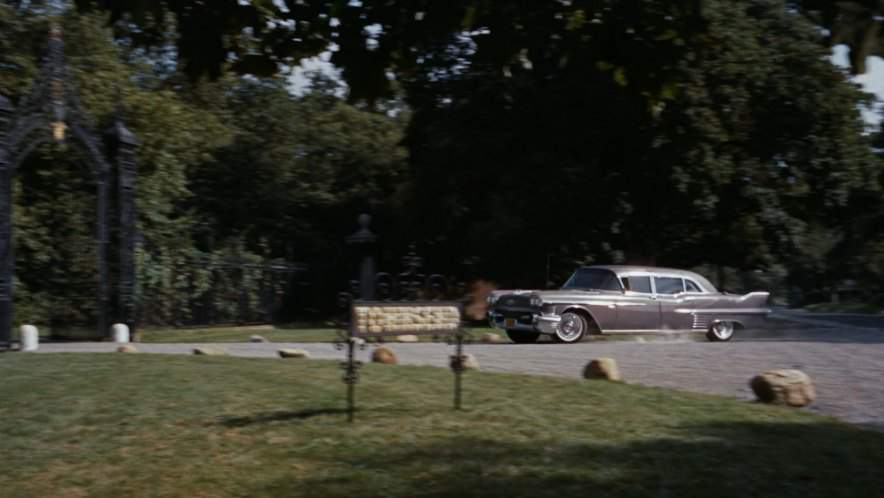 Cadillac Fleetwood 75