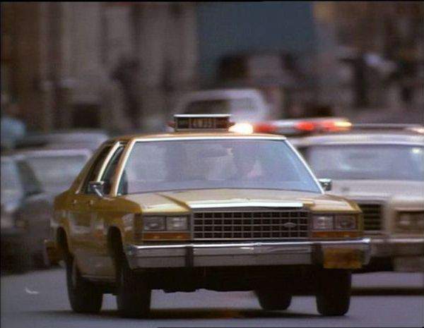 Ford LTD Crown Victoria