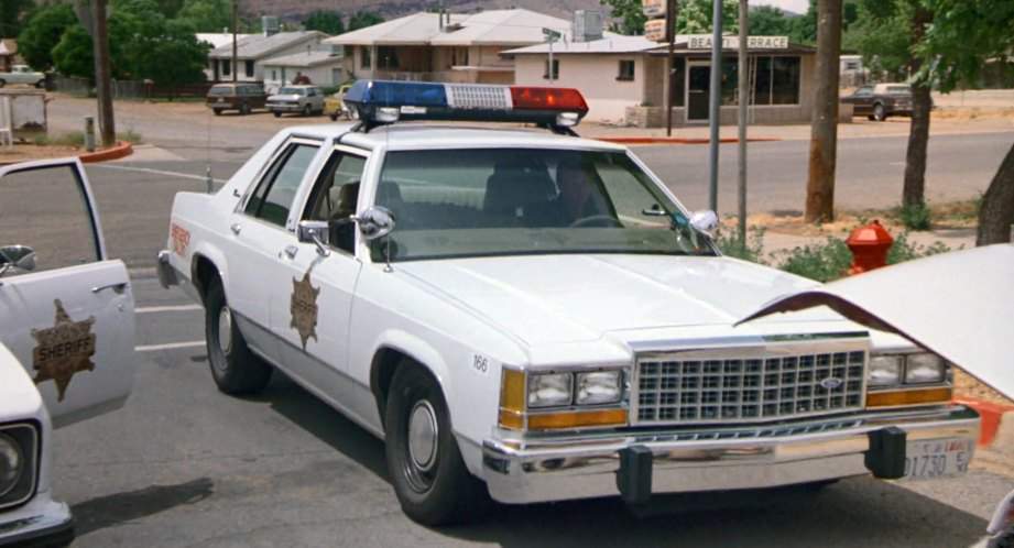 Ford LTD Crown Victoria