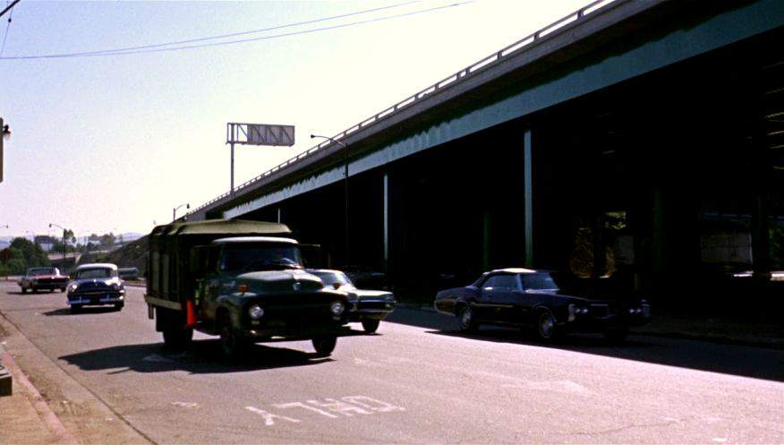 Oldsmobile Delmont 88