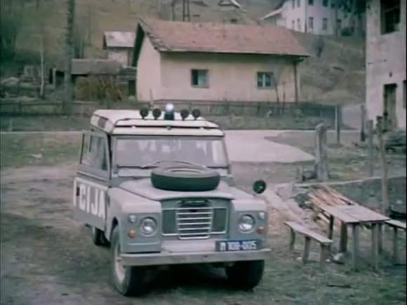 Land-Rover 88'' Series III Station Wagon