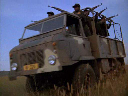 Land-Rover 110'' Series IIb FC
