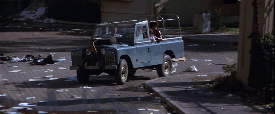 Land-Rover 109'' Series II