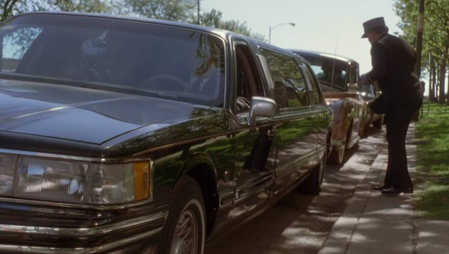 Lincoln Town Car Stretched Limousine